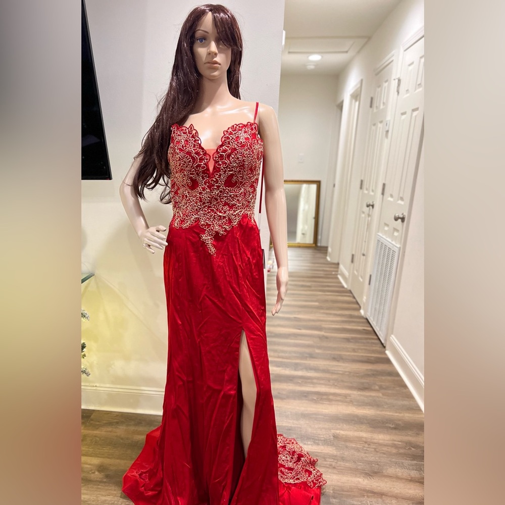 Let’s evening gown